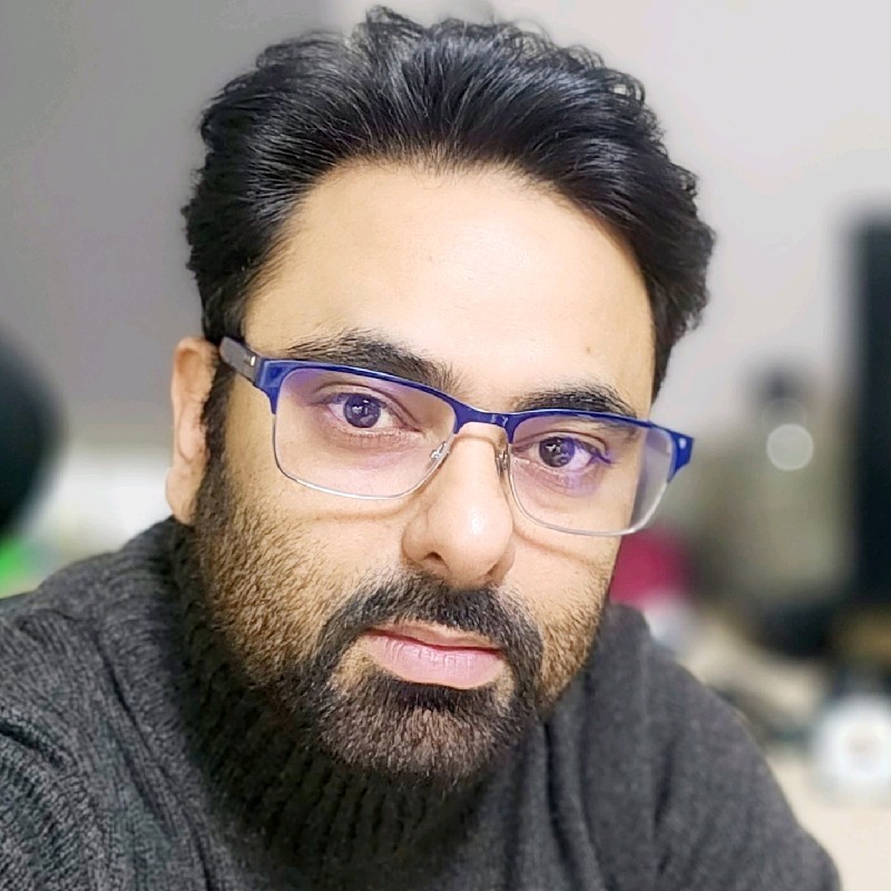 Sandeep_Headshot